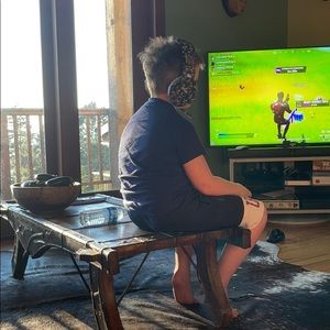 Meet your Posher, Sebastien